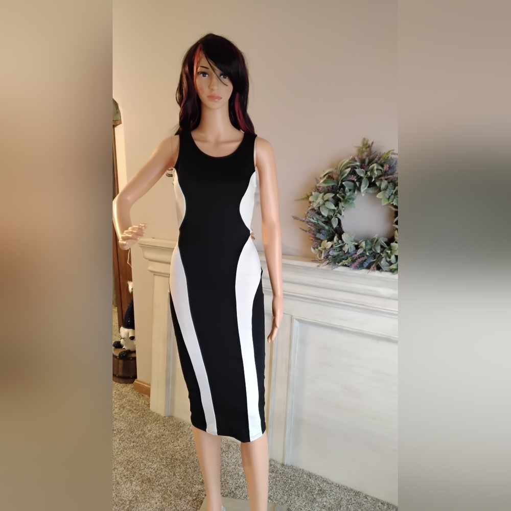 Club L London Black and White Contrast Midi Dress